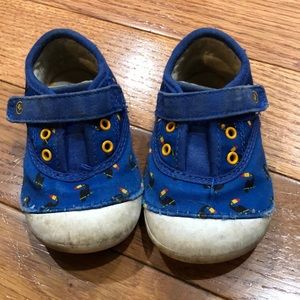 Stride rite toucan sneakers